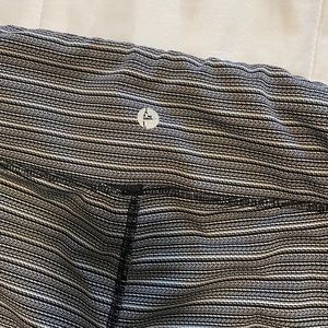 Striped 90 degree leggings